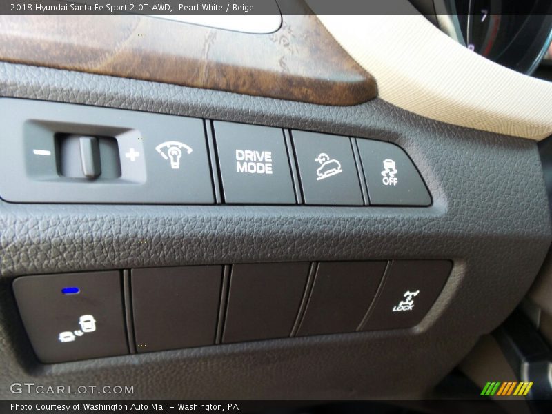 Controls of 2018 Santa Fe Sport 2.0T AWD
