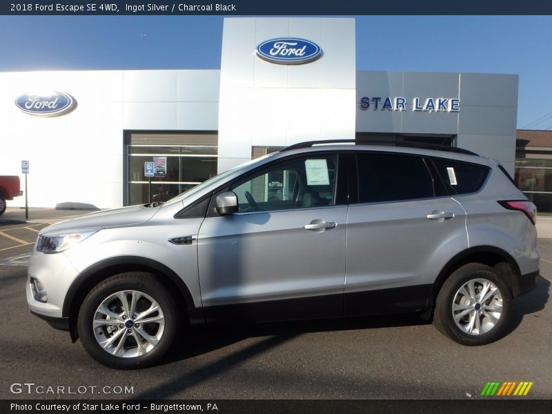 Ingot Silver / Charcoal Black 2018 Ford Escape SE 4WD