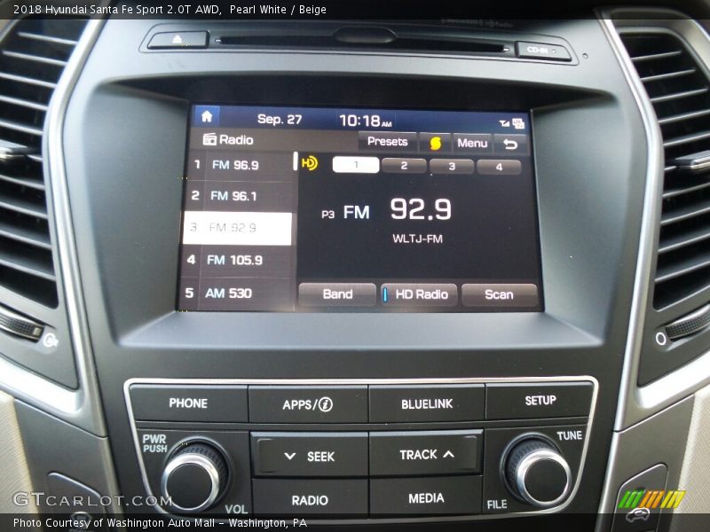 Controls of 2018 Santa Fe Sport 2.0T AWD