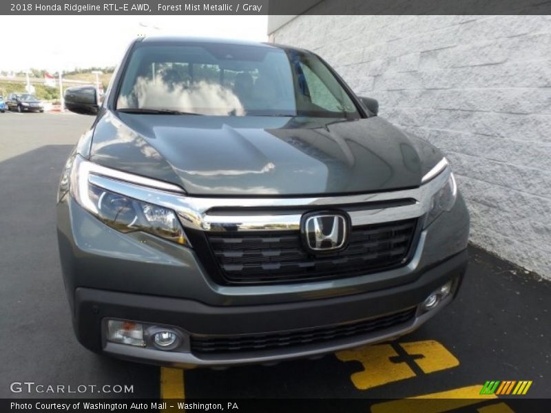 Forest Mist Metallic / Gray 2018 Honda Ridgeline RTL-E AWD