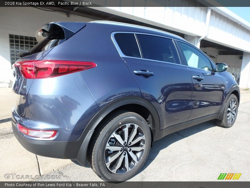 Pacific Blue / Black 2018 Kia Sportage EX AWD