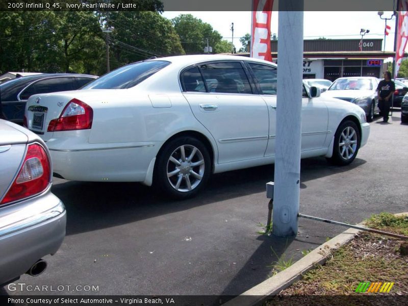 Ivory Pearl White / Latte 2005 Infiniti Q 45