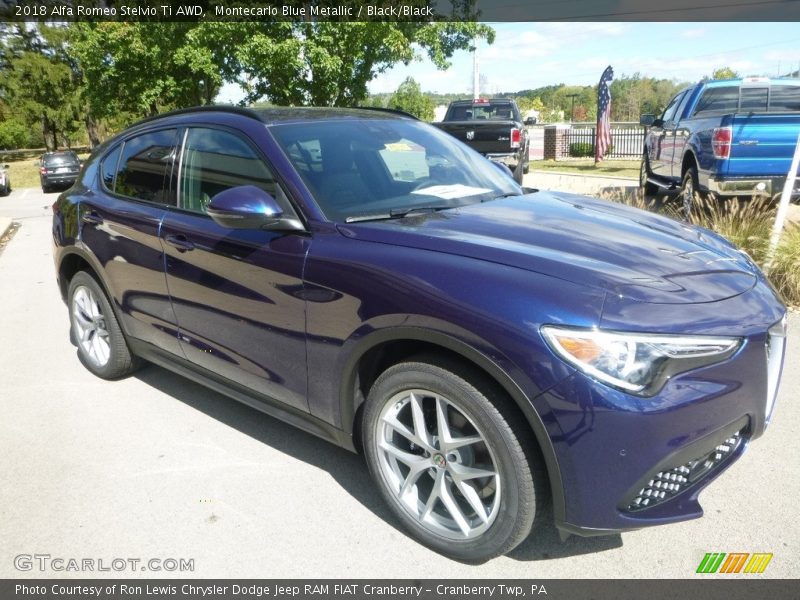 Front 3/4 View of 2018 Stelvio Ti AWD