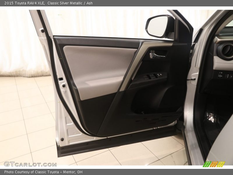 Classic Silver Metallic / Ash 2015 Toyota RAV4 XLE