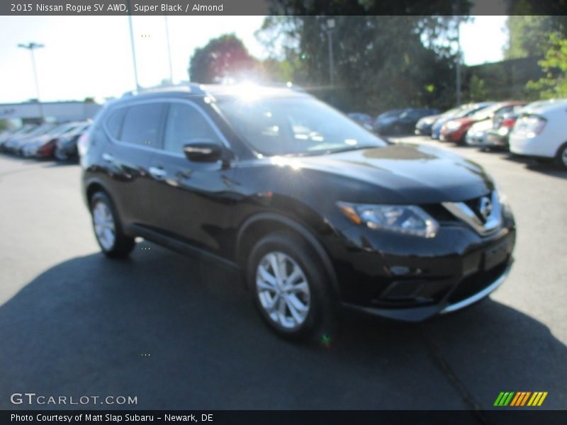 Super Black / Almond 2015 Nissan Rogue SV AWD