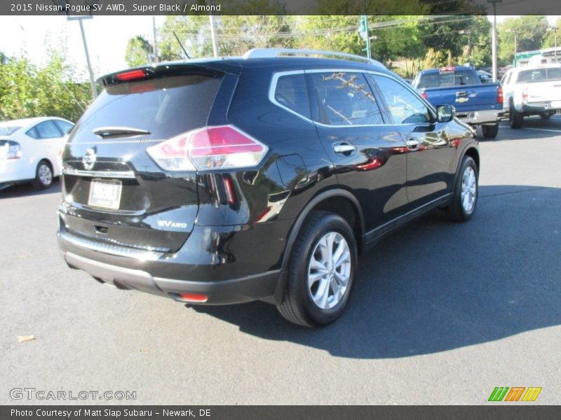 Super Black / Almond 2015 Nissan Rogue SV AWD
