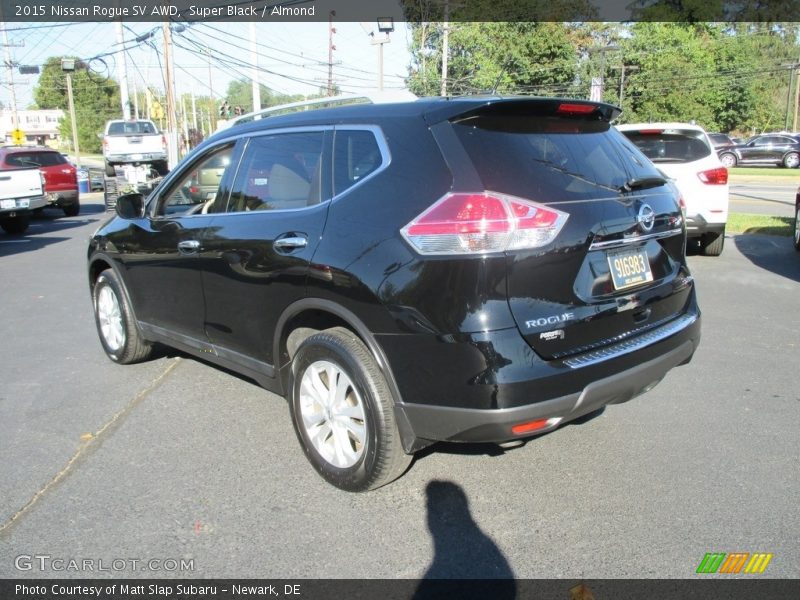 Super Black / Almond 2015 Nissan Rogue SV AWD