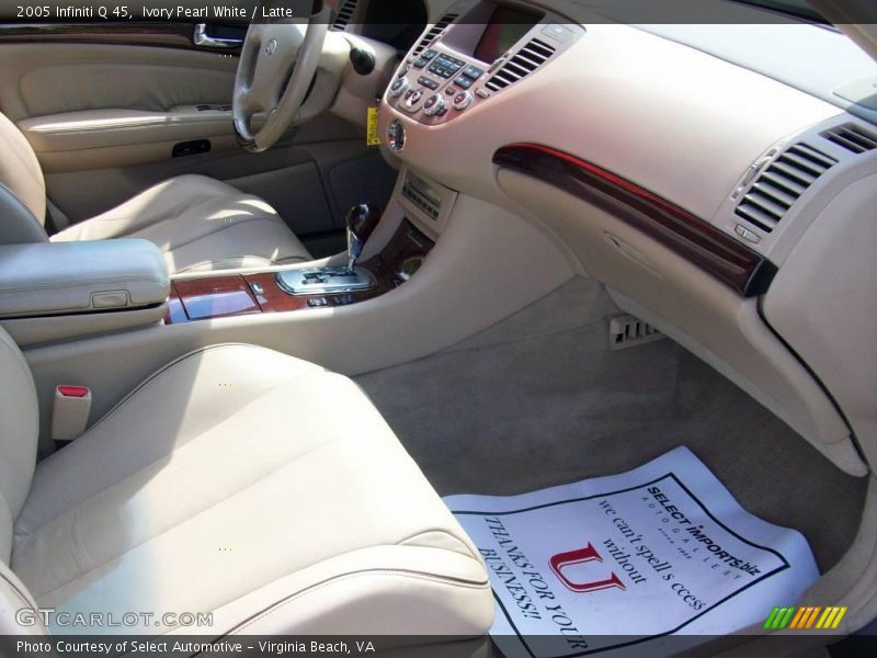 Ivory Pearl White / Latte 2005 Infiniti Q 45