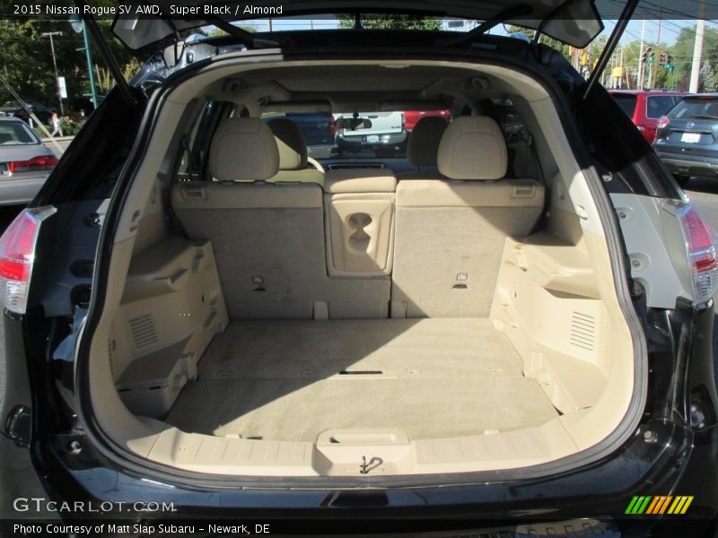 Super Black / Almond 2015 Nissan Rogue SV AWD