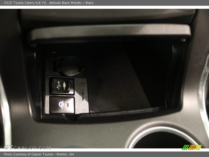 Attitude Black Metallic / Black 2015 Toyota Camry XLE V6