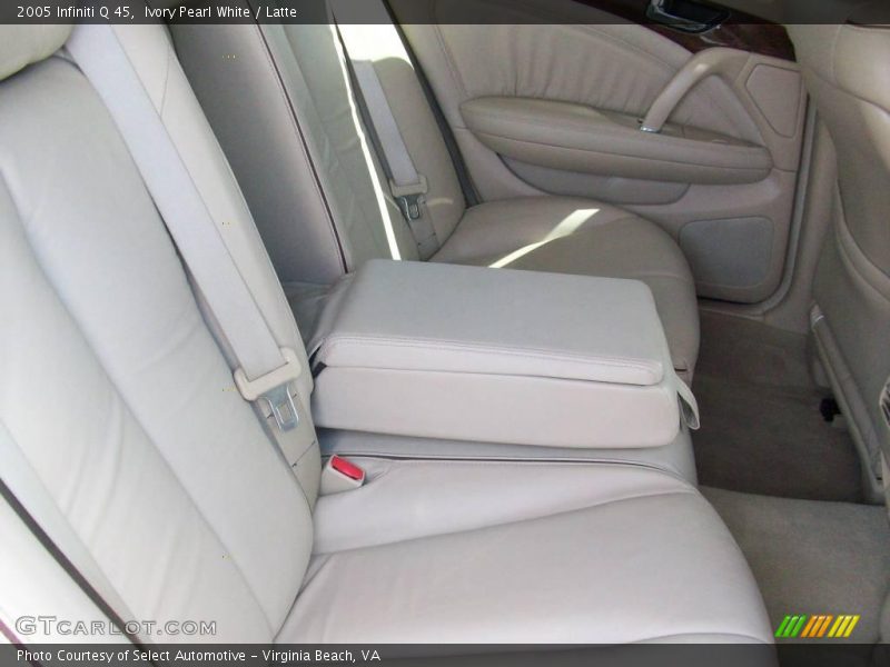 Ivory Pearl White / Latte 2005 Infiniti Q 45