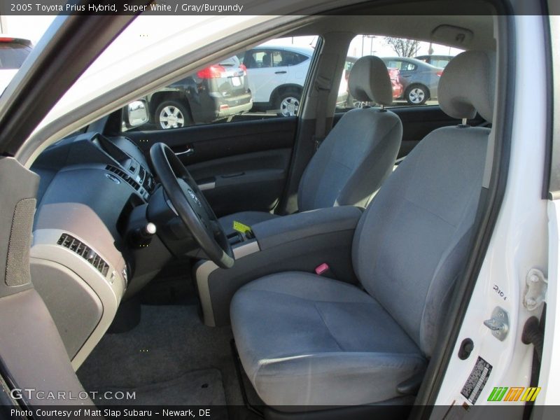 Super White / Gray/Burgundy 2005 Toyota Prius Hybrid