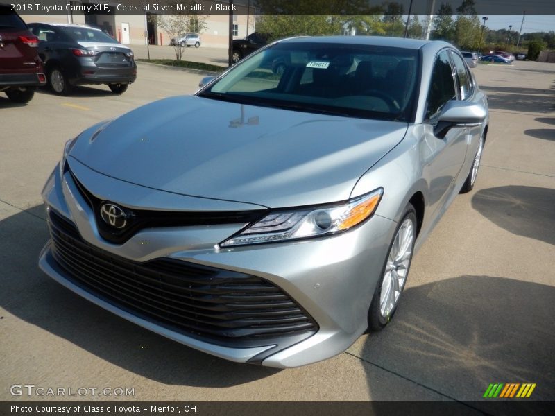 Celestial Silver Metallic / Black 2018 Toyota Camry XLE