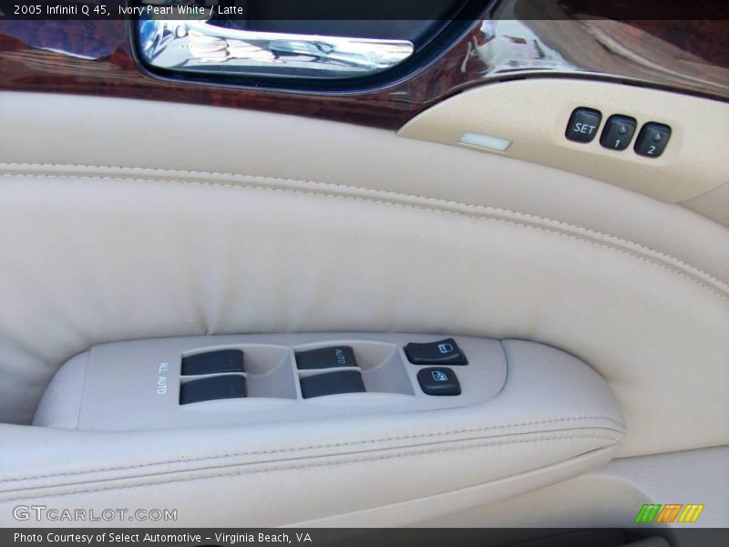 Ivory Pearl White / Latte 2005 Infiniti Q 45