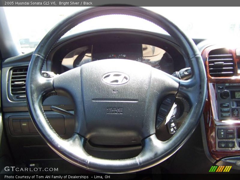 Bright Silver / Black 2005 Hyundai Sonata GLS V6