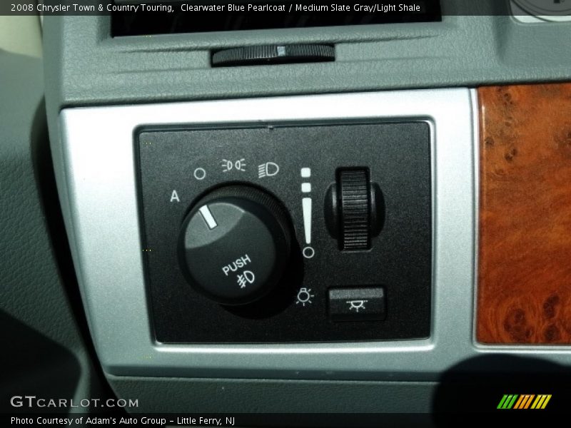 Clearwater Blue Pearlcoat / Medium Slate Gray/Light Shale 2008 Chrysler Town & Country Touring