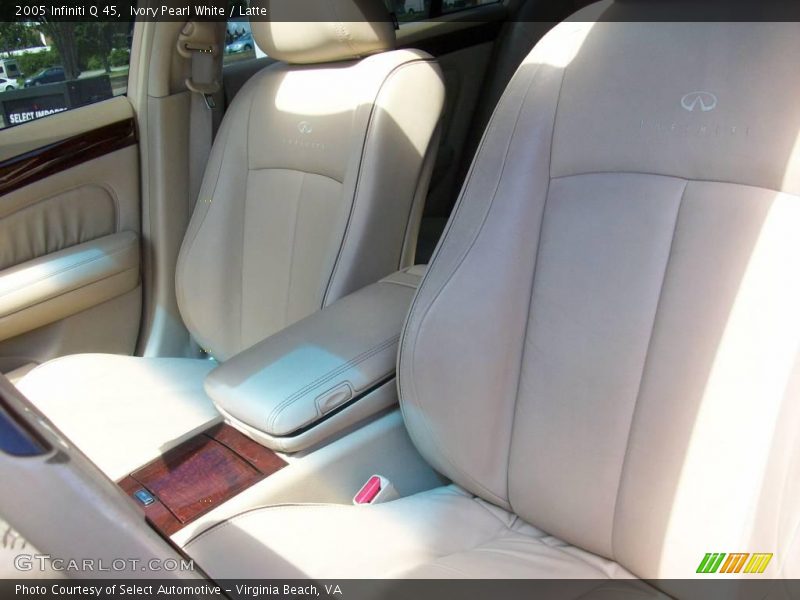 Ivory Pearl White / Latte 2005 Infiniti Q 45