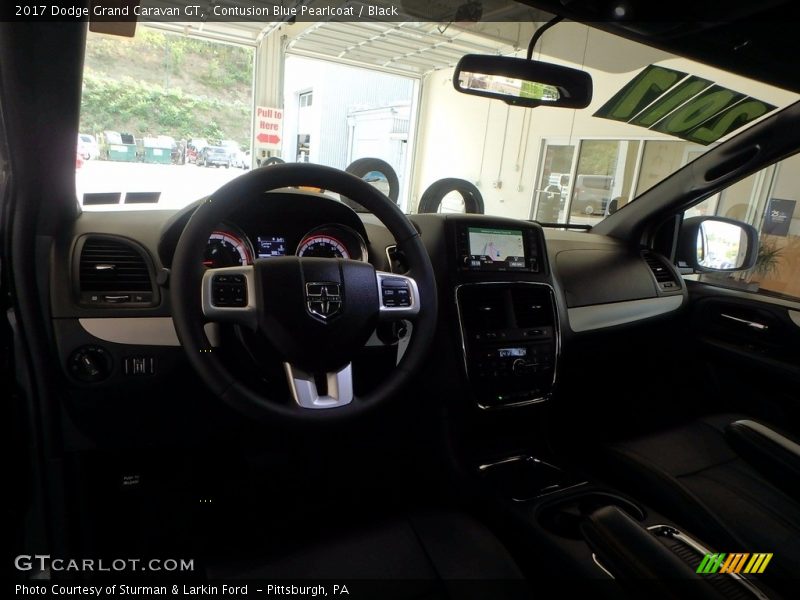 Contusion Blue Pearlcoat / Black 2017 Dodge Grand Caravan GT