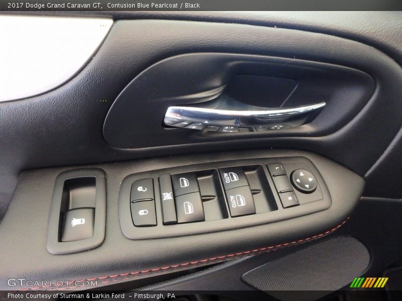 Contusion Blue Pearlcoat / Black 2017 Dodge Grand Caravan GT