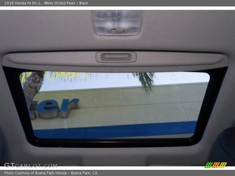 White Orchid Pearl / Black 2018 Honda Fit EX-L