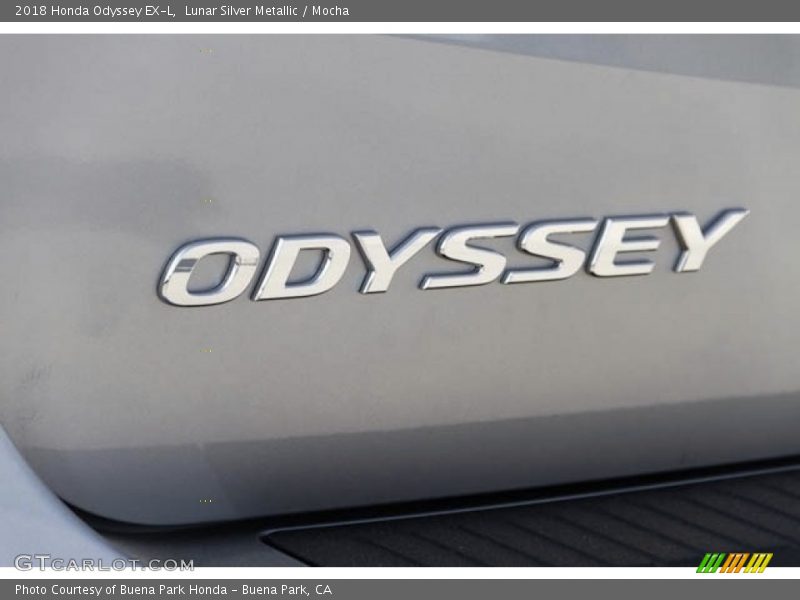 Lunar Silver Metallic / Mocha 2018 Honda Odyssey EX-L