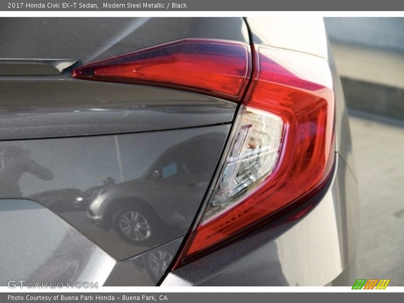 Modern Steel Metallic / Black 2017 Honda Civic EX-T Sedan