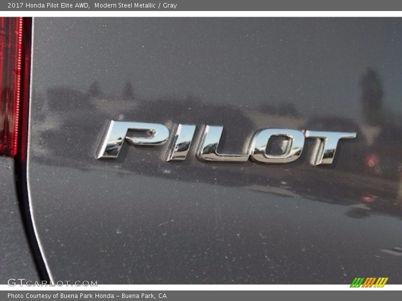 Modern Steel Metallic / Gray 2017 Honda Pilot Elite AWD