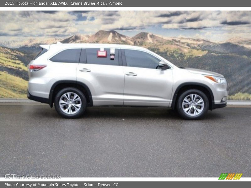 Creme Brulee Mica / Almond 2015 Toyota Highlander XLE AWD