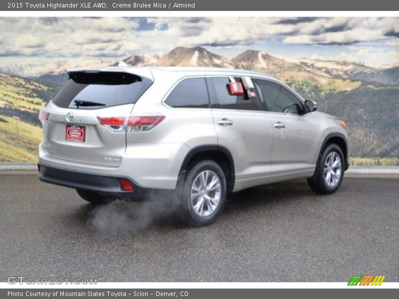 Creme Brulee Mica / Almond 2015 Toyota Highlander XLE AWD