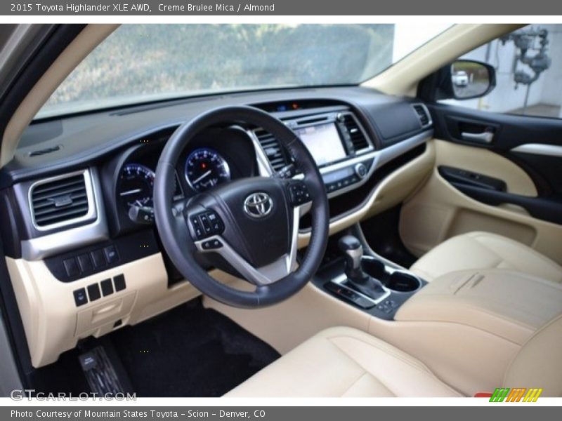 Creme Brulee Mica / Almond 2015 Toyota Highlander XLE AWD