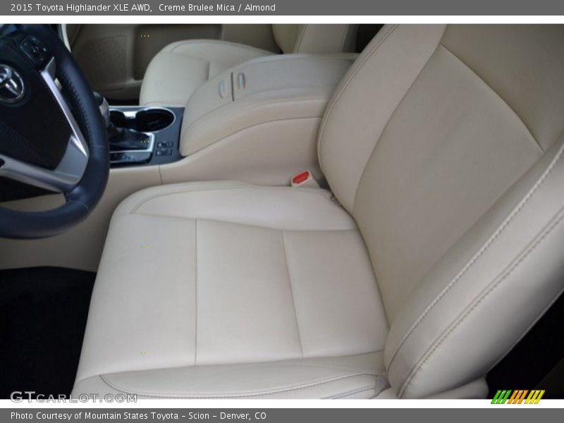 Creme Brulee Mica / Almond 2015 Toyota Highlander XLE AWD