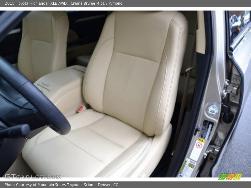 Creme Brulee Mica / Almond 2015 Toyota Highlander XLE AWD