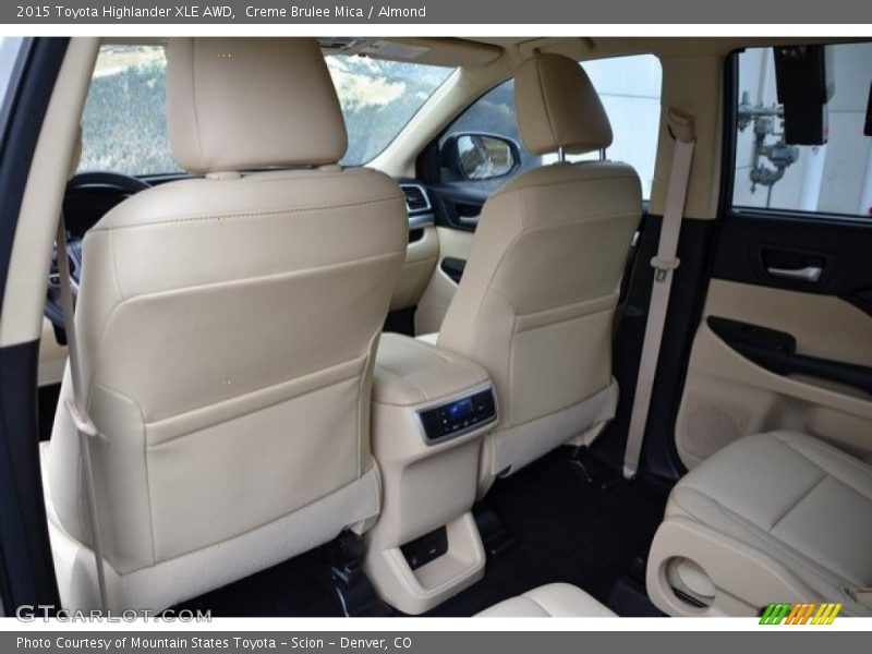Creme Brulee Mica / Almond 2015 Toyota Highlander XLE AWD