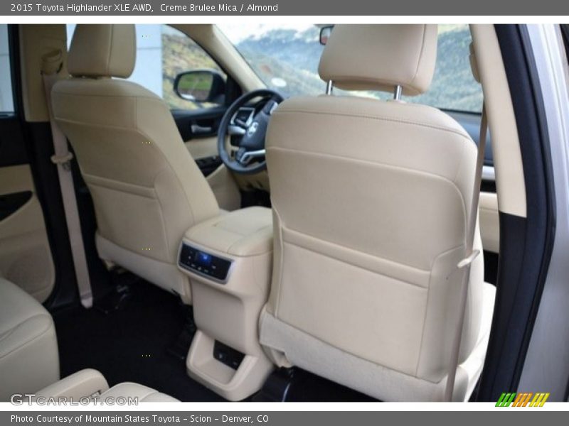 Creme Brulee Mica / Almond 2015 Toyota Highlander XLE AWD
