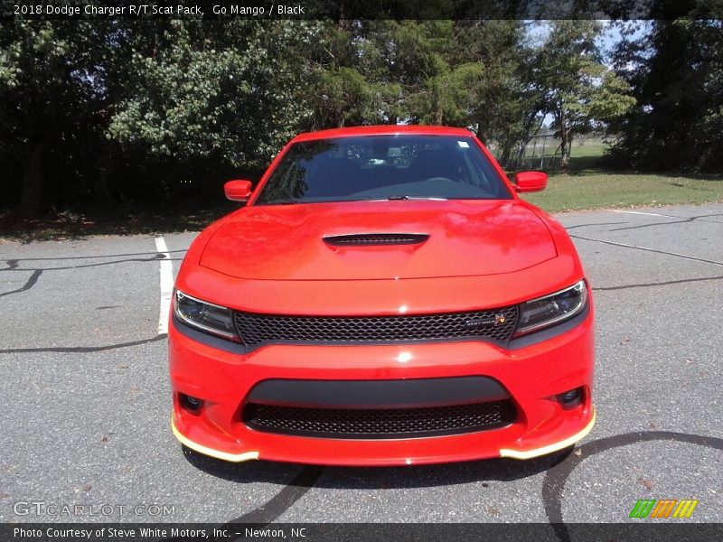 Go Mango / Black 2018 Dodge Charger R/T Scat Pack