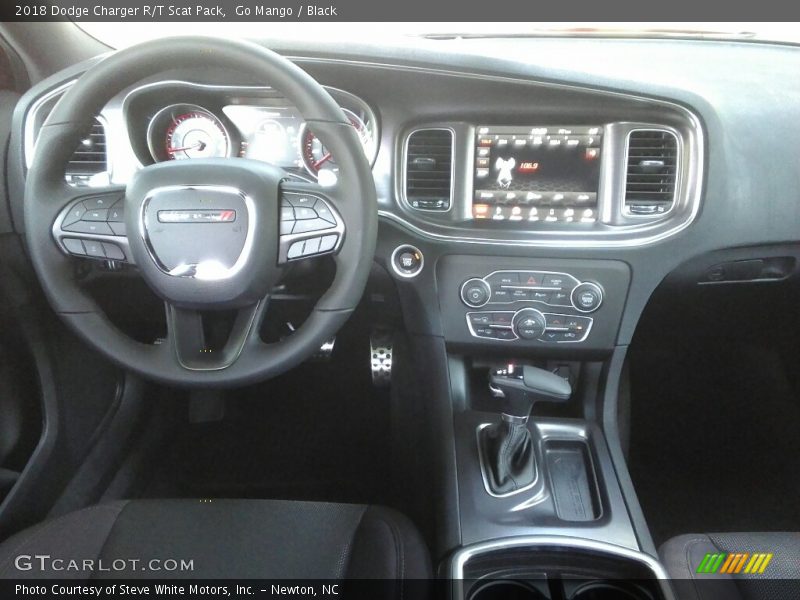 Go Mango / Black 2018 Dodge Charger R/T Scat Pack
