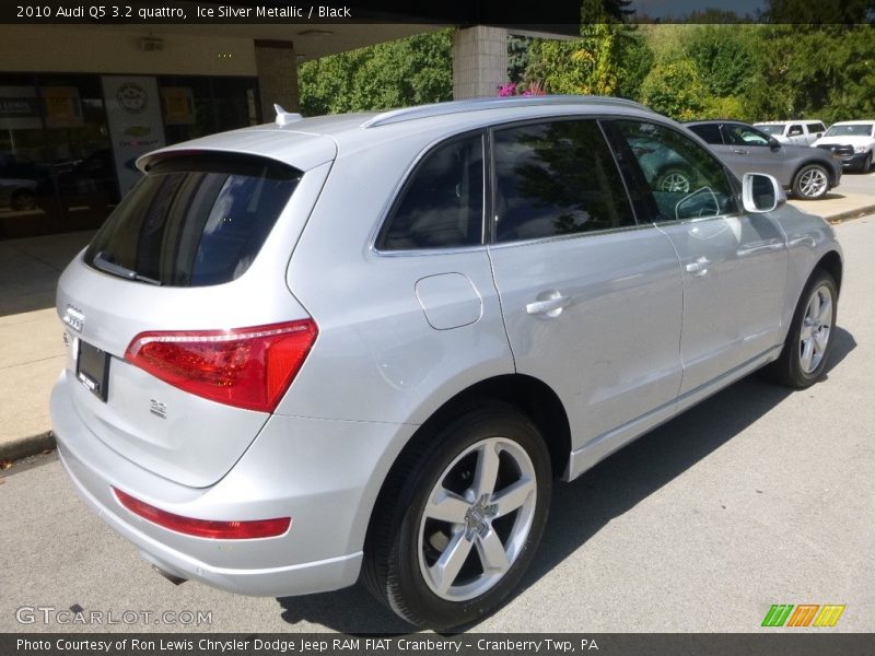 Ice Silver Metallic / Black 2010 Audi Q5 3.2 quattro