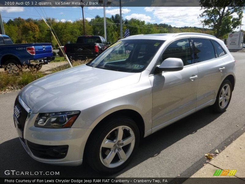 Ice Silver Metallic / Black 2010 Audi Q5 3.2 quattro