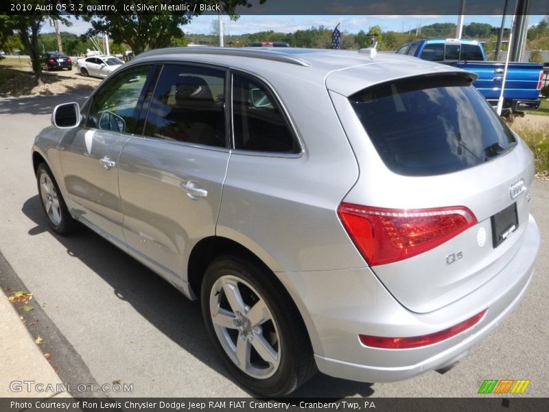 Ice Silver Metallic / Black 2010 Audi Q5 3.2 quattro