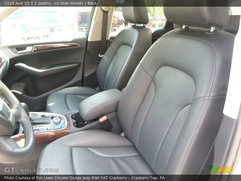 Ice Silver Metallic / Black 2010 Audi Q5 3.2 quattro