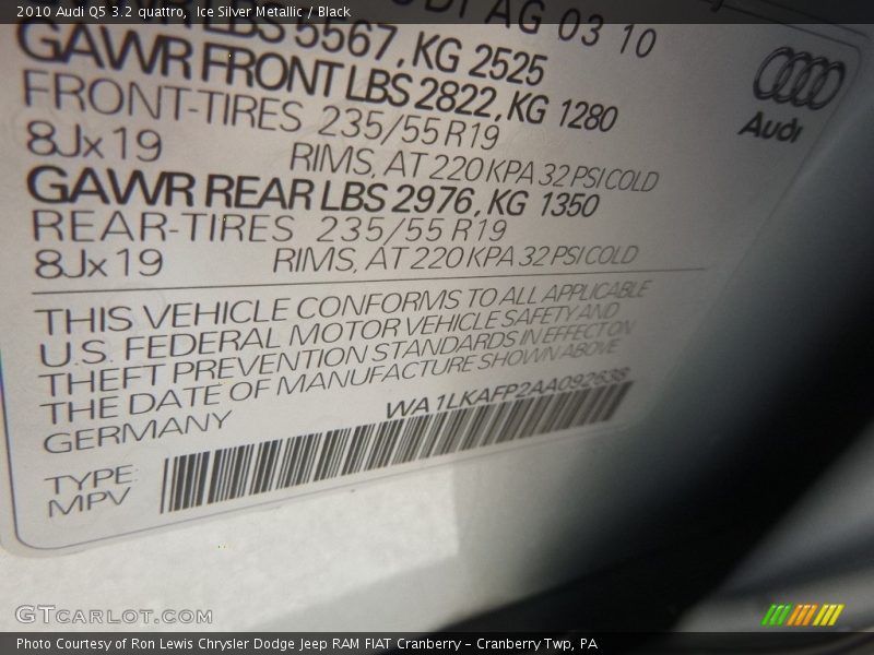 Ice Silver Metallic / Black 2010 Audi Q5 3.2 quattro