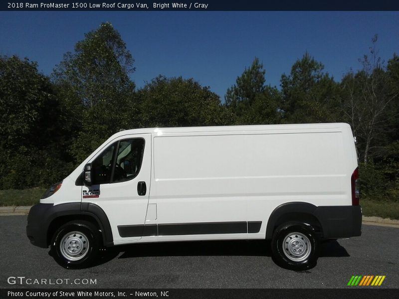 Bright White / Gray 2018 Ram ProMaster 1500 Low Roof Cargo Van