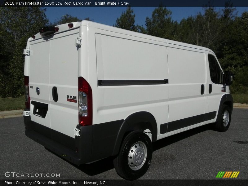 Bright White / Gray 2018 Ram ProMaster 1500 Low Roof Cargo Van