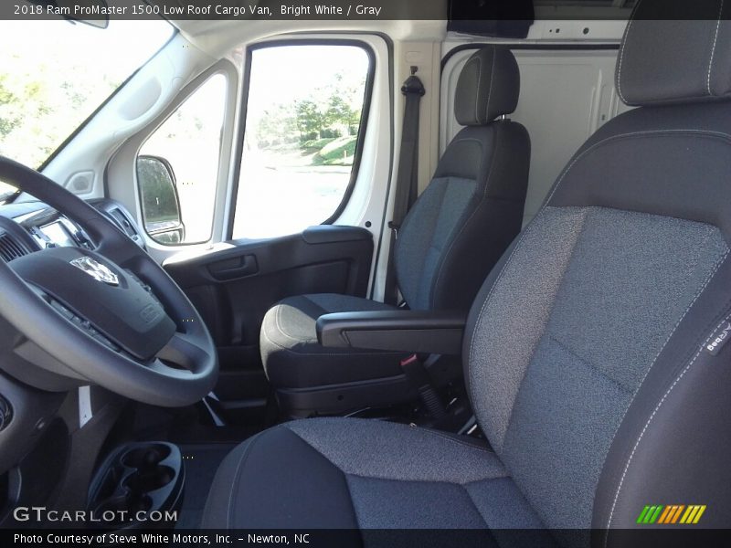 Bright White / Gray 2018 Ram ProMaster 1500 Low Roof Cargo Van