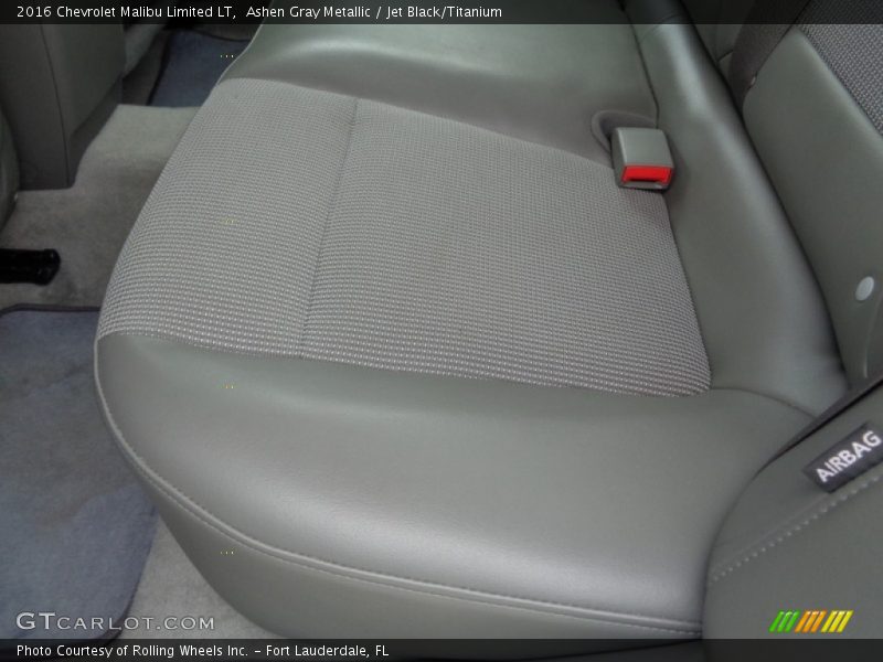 Ashen Gray Metallic / Jet Black/Titanium 2016 Chevrolet Malibu Limited LT
