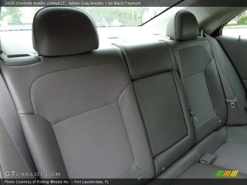 Ashen Gray Metallic / Jet Black/Titanium 2016 Chevrolet Malibu Limited LT