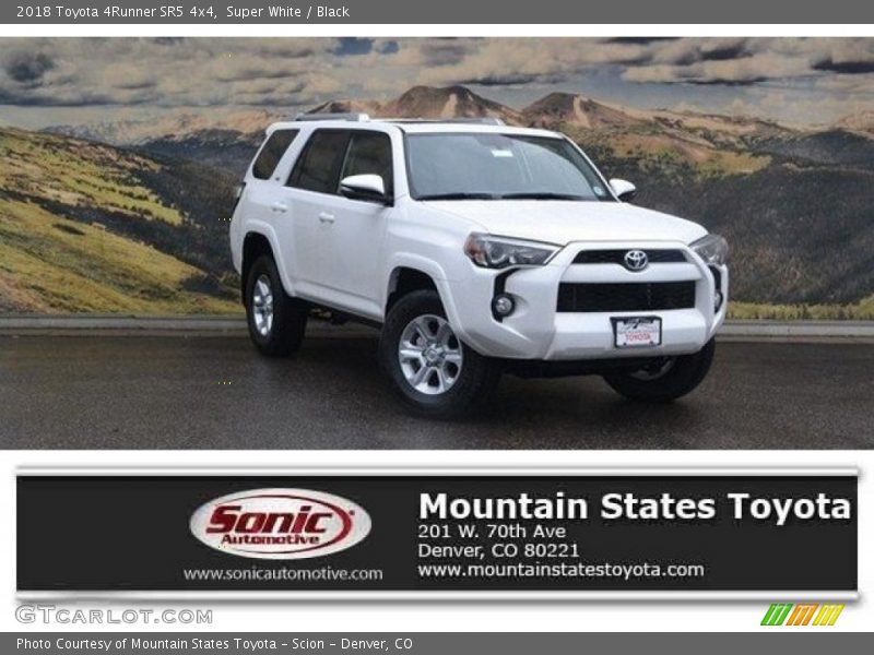 Super White / Black 2018 Toyota 4Runner SR5 4x4