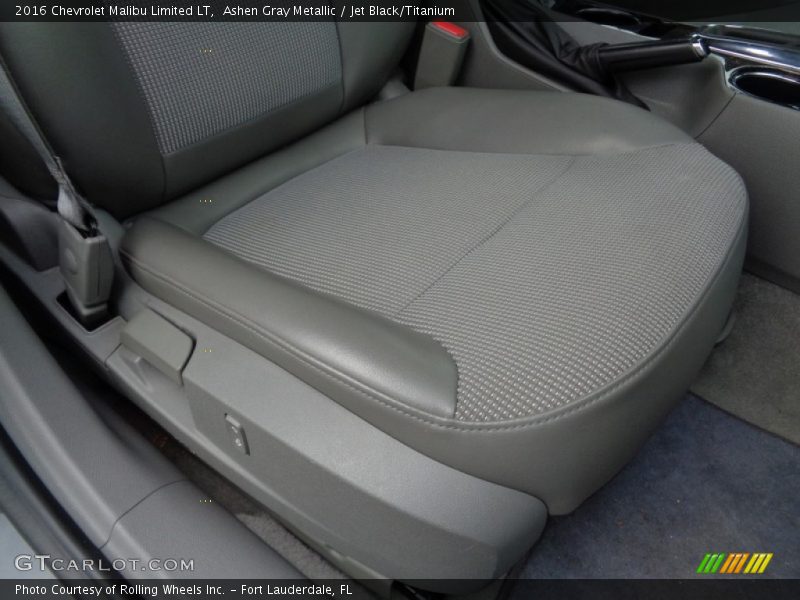 Ashen Gray Metallic / Jet Black/Titanium 2016 Chevrolet Malibu Limited LT