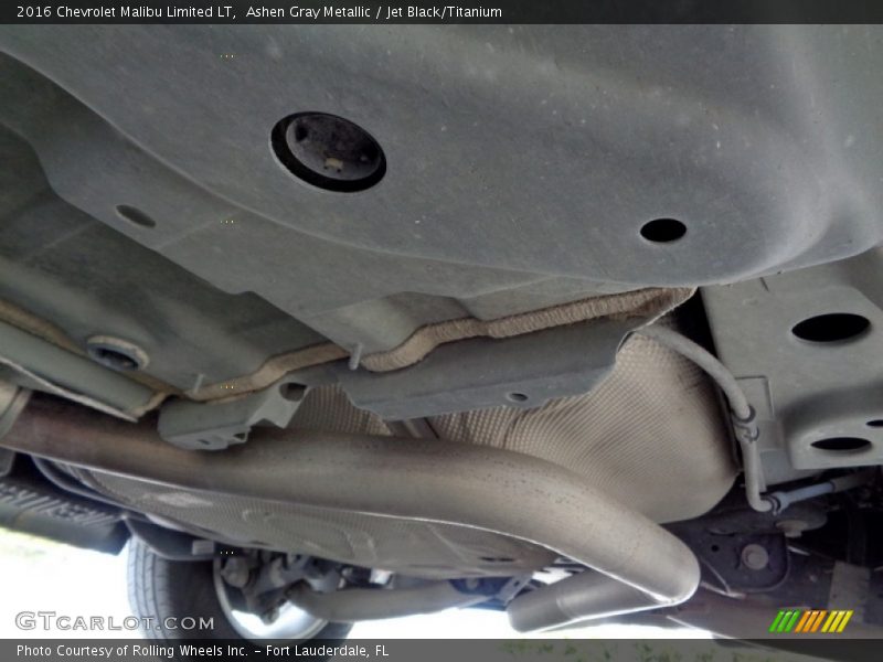 Ashen Gray Metallic / Jet Black/Titanium 2016 Chevrolet Malibu Limited LT