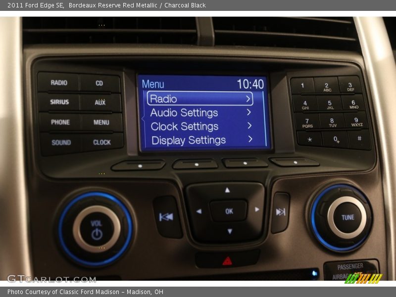 Bordeaux Reserve Red Metallic / Charcoal Black 2011 Ford Edge SE